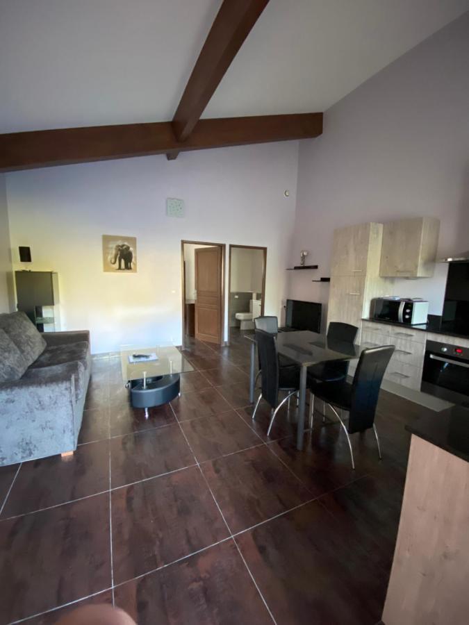 Domaine De La Tannerie Les Coulisses Apartment Prades  Exterior photo